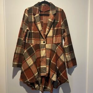 Blazer flannel jacket flared bottom.